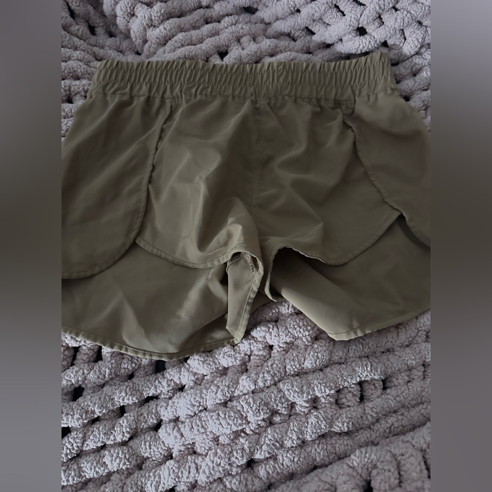 embrace your love brand 
Casual Tan Elastic Waist shorts size M